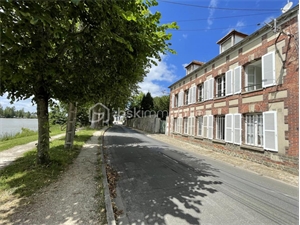 maison de maitre à la vente -   77350  LE MEE SUR SEINE, surface 210 m2 vente maison de maitre - UBI430327742
